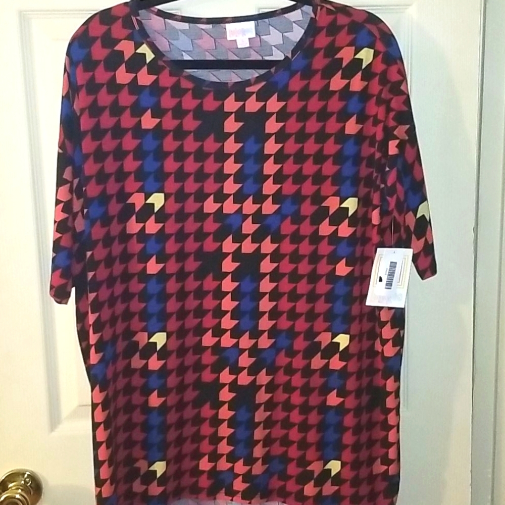 Lularoe Irma tunic top